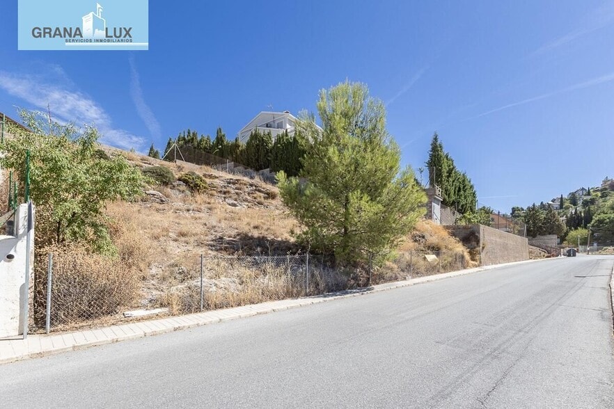 Land in La Zubia, Granada for sale - Aerial - Image 2 of 8