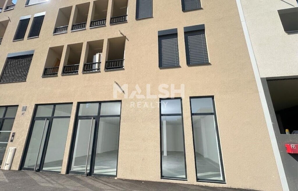 Location Commerce 51 m² - Photo 1