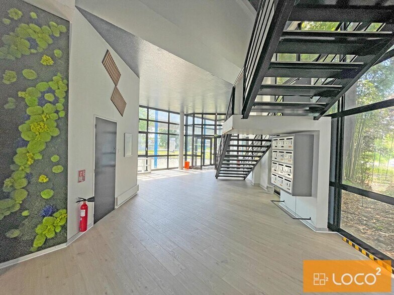 Office in Labège to rent - Building Photo - Image 3 of 11