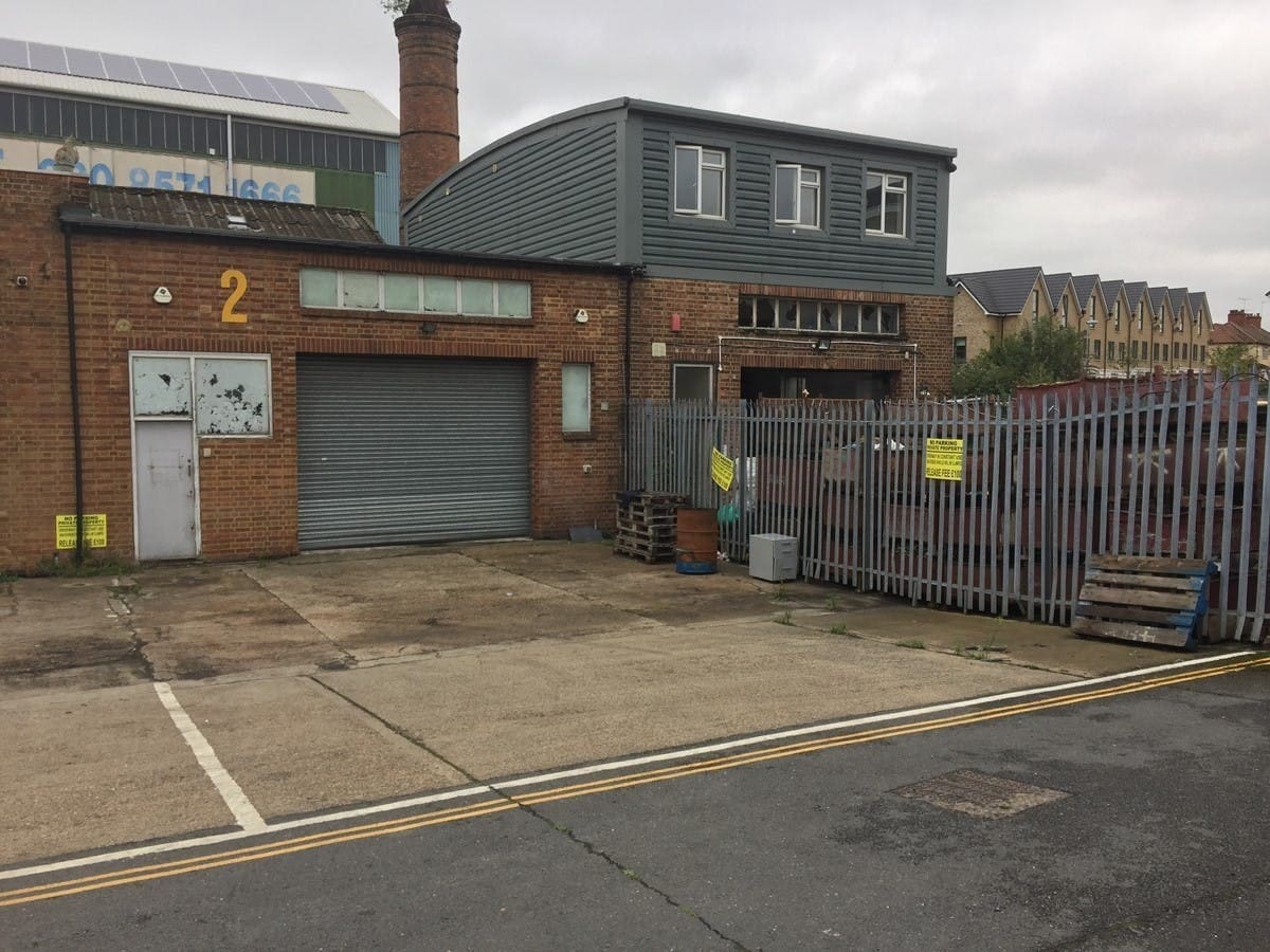 Trumpers Way, London to rent Primary Photo- Image 1 of 6