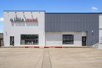 1223 US-412, Siloam Springs, AR for rent Building Photo- Image 1 of 18