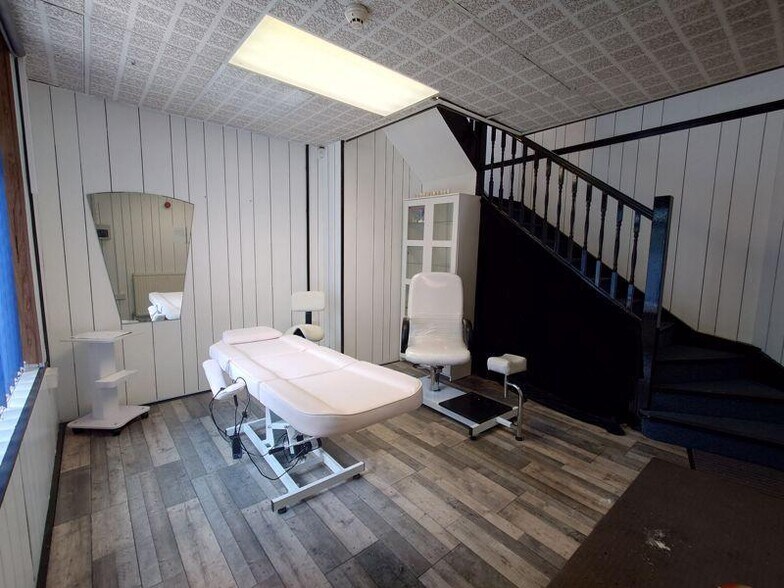 Millfield Rd, Horbury to rent - Building Photo - Image 3 of 24