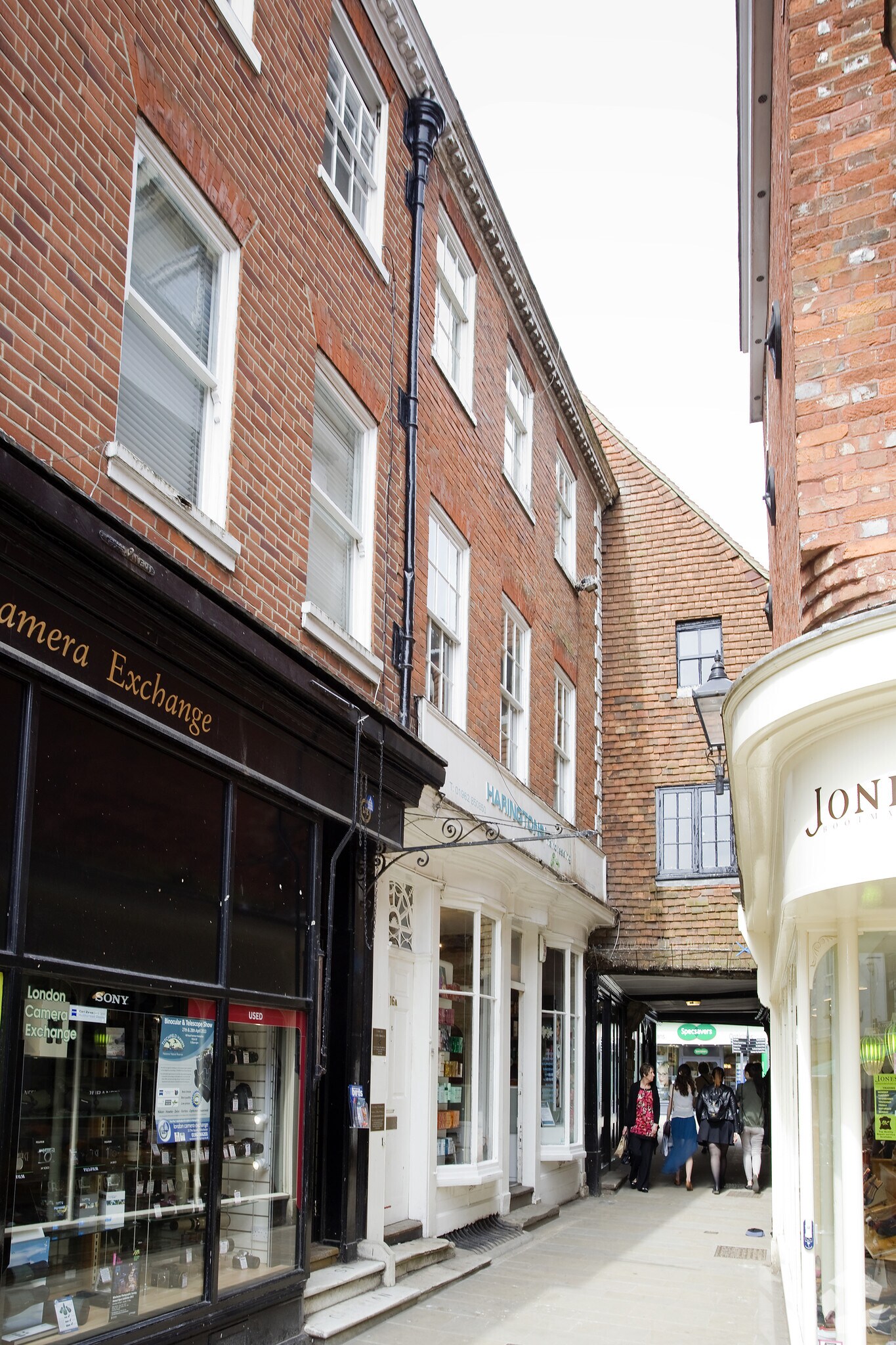 16 The Square, Winchester for sale Primary Photo- Image 1 of 1