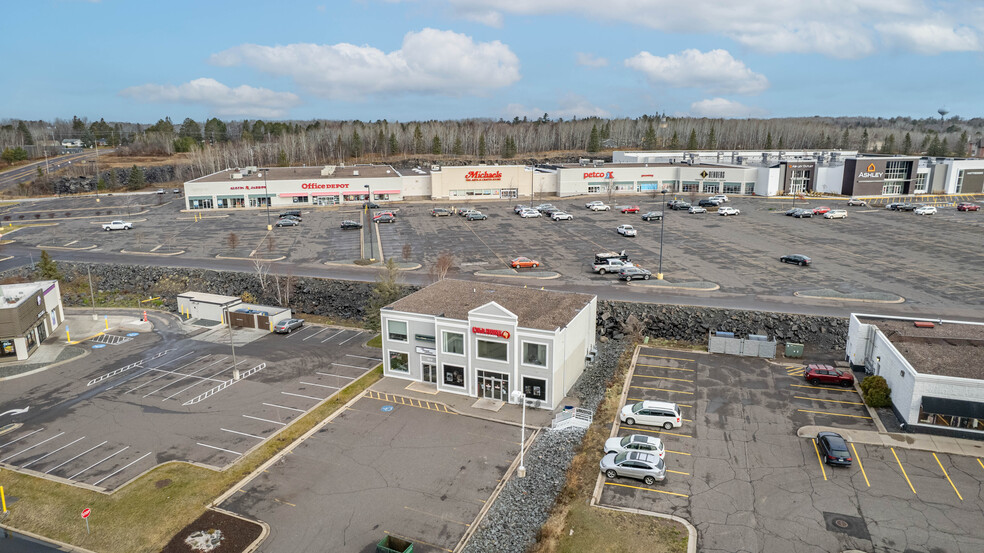 1017-1019 W Central Entrance, Duluth, MN for sale - Aerial - Image 3 of 7