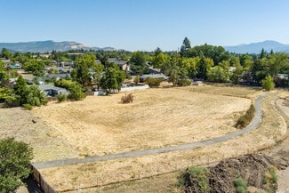 More details for 1215 Covina Ave, Medford, OR - Land to Rent