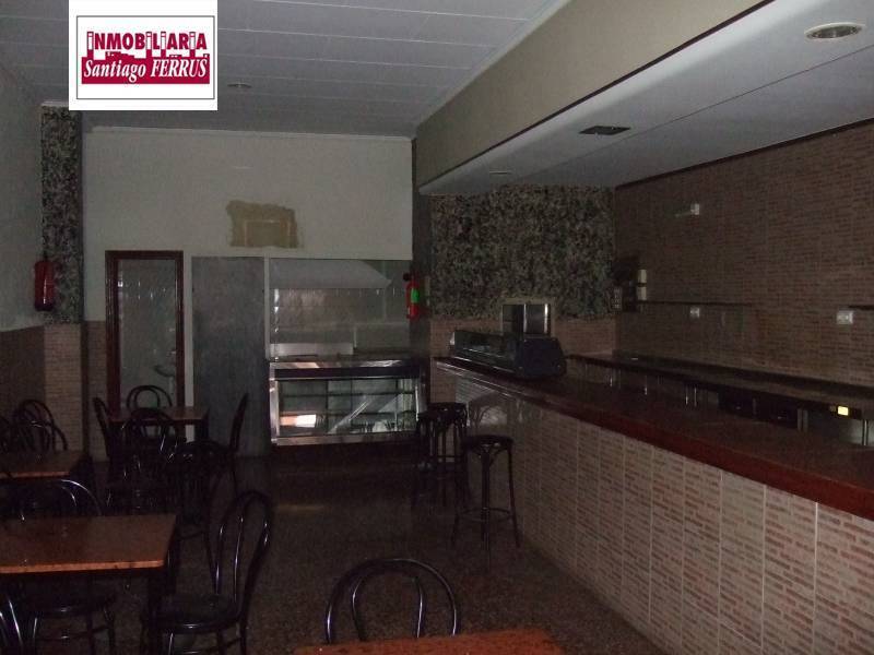 Retail in València, Valencia for sale Building Photo- Image 1 of 2