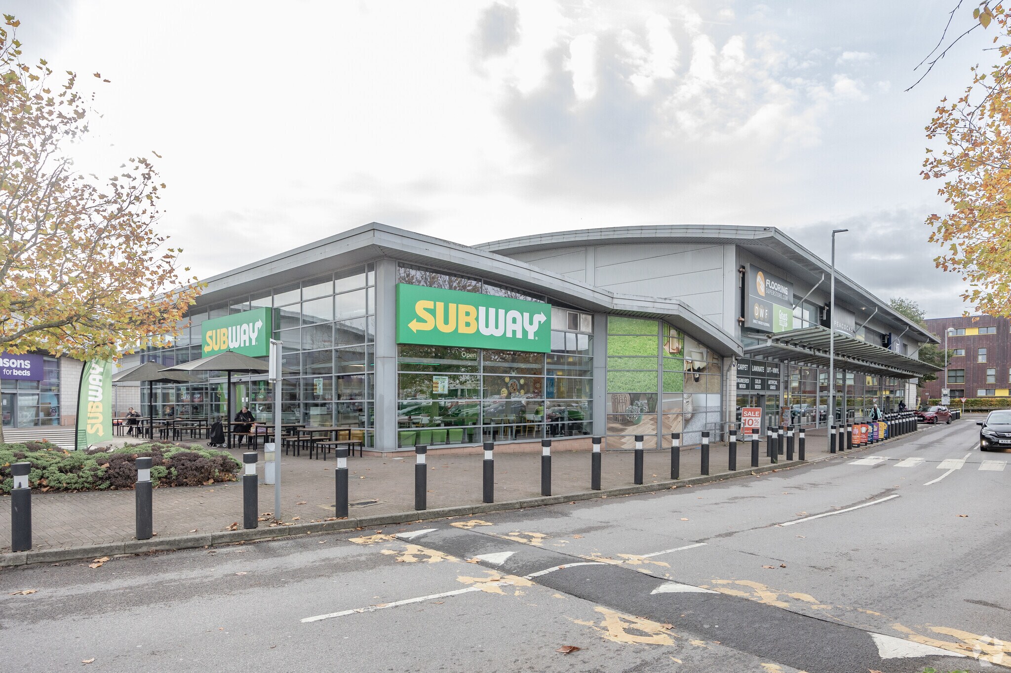 Wills Way, Bristol for sale Primary Photo- Image 1 of 1