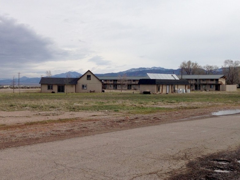 580 N Main St, Parowan, UT for sale - Building Photo - Image 1 of 1