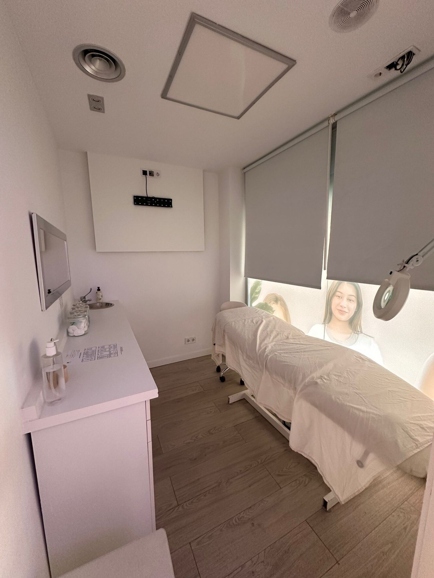 Retail in Leganés, Madrid to rent Interior Photo- Image 1 of 6