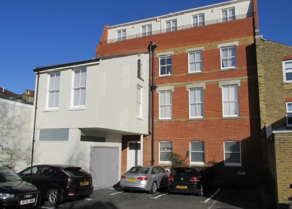 10-12 The Causeway, Teddington for sale - Building Photo - Image 2 of 2