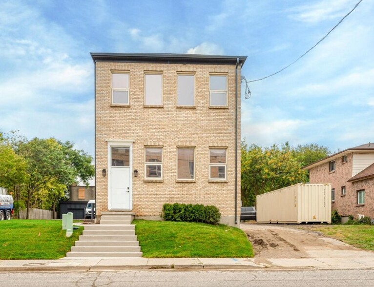 180 Simcoe St, London, ON for rent - Building Photo - Image 1 of 1