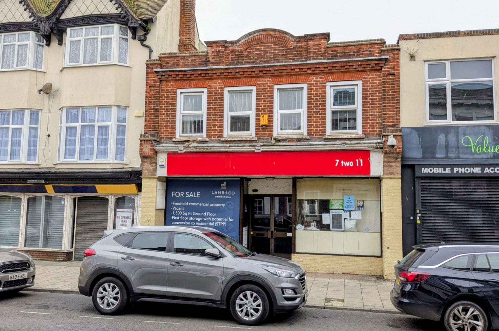 27 High St, Clacton On Sea for sale Primary Photo- Image 1 of 10