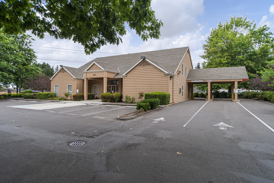 4871 Lancaster Dr NE, Salem, OR for sale - Building Photo - Image 1 of 1