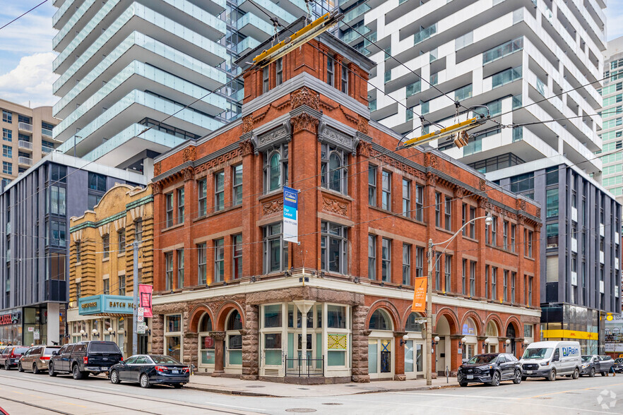 2 Lombard St, Toronto, ON for sale - Primary Photo - Image 1 of 7