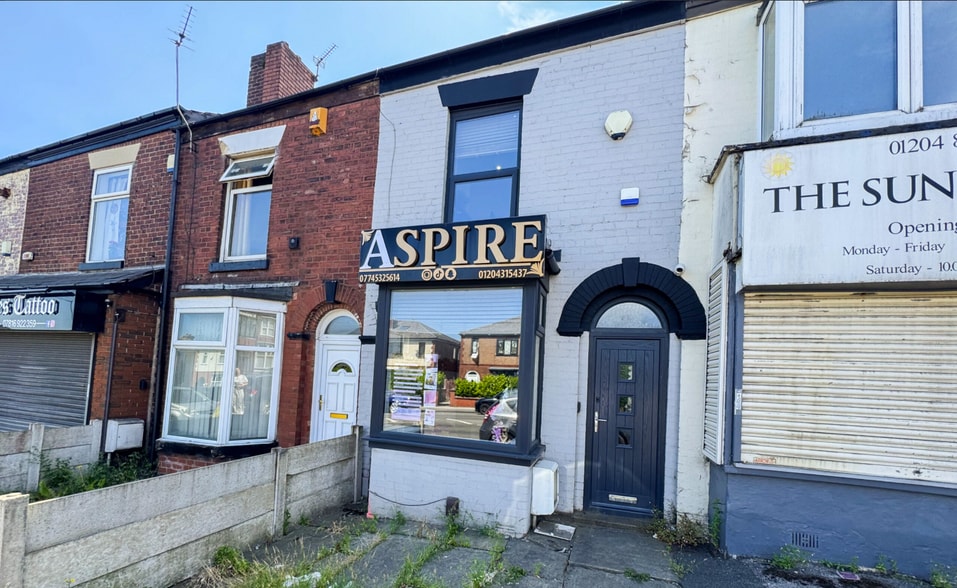 411 Chorley Old Rd, Bolton for sale - Building Photo - Image 1 of 10