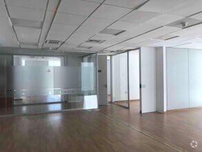 Office in Alcobendas, Madrid to rent Interior Photo- Image 1 of 16