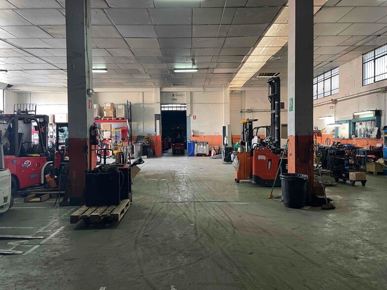 Industrial in Arganda del Rey, Madrid for sale - Building Photo - Image 2 of 15
