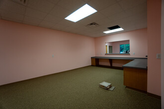 592 Ridgeway Rd, Commerce, GA for rent Building Photo- Image 2 of 6