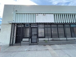 14750 Arminta St, Panorama City, CA to rent Building Photo- Image 1 of 2
