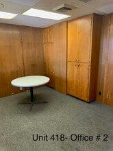 15720 Ventura Blvd, Encino, CA to rent Interior Photo- Image 1 of 5