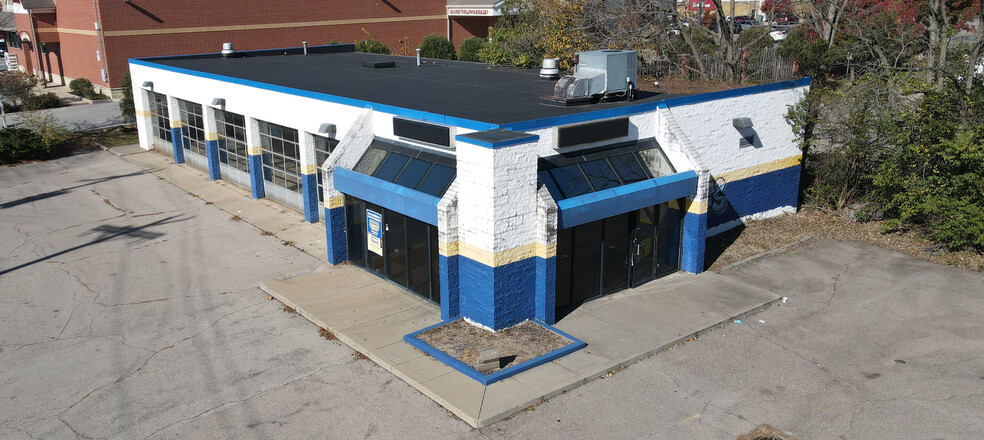 880 W Galbraith Rd, Cincinnati, OH for sale - Building Photo - Image 1 of 2