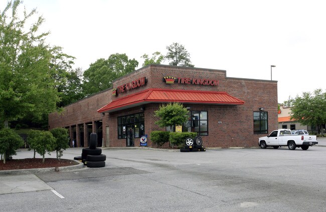 More details for 2161 Northwoods Blvd, North Charleston, SC - Retail to Rent