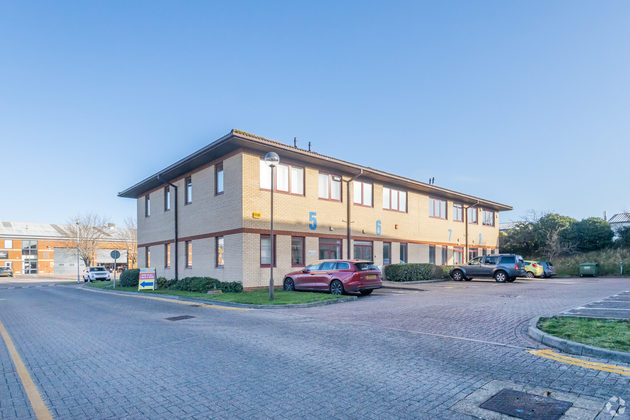 Wenman Rd, Thame for sale Building Photo- Image 1 of 1