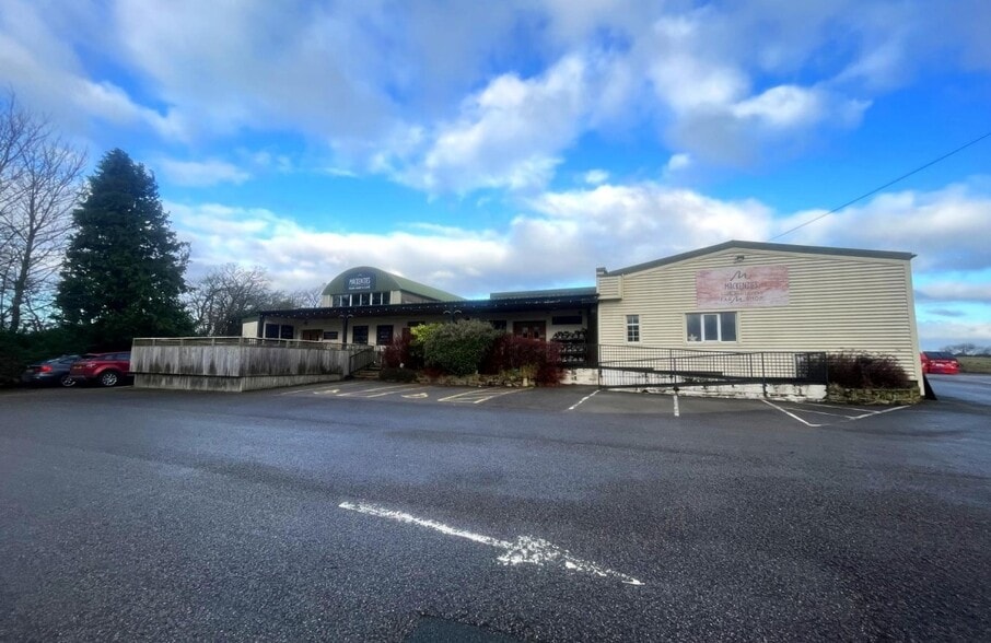 Hardisty Hl, Otley for sale - Building Photo - Image 1 of 1