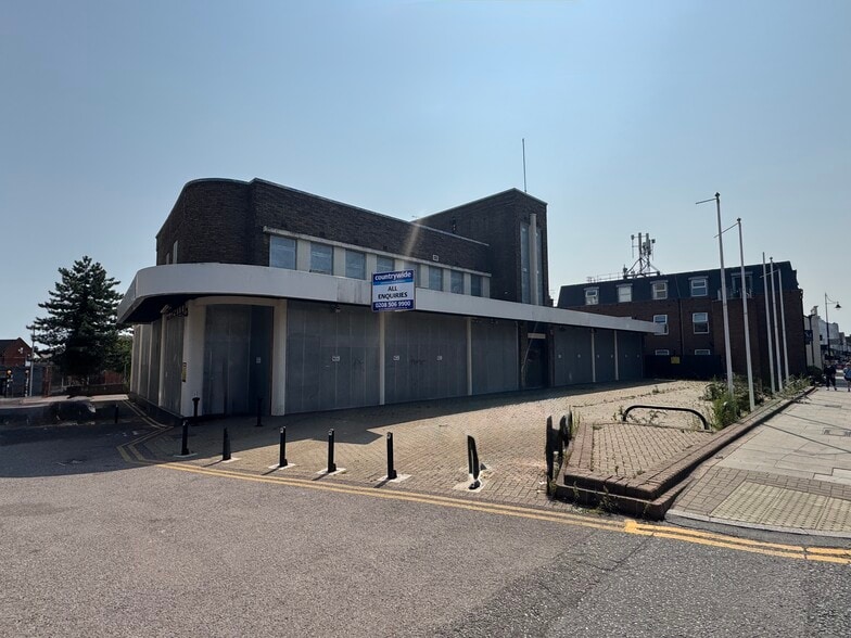 50-56 High Rd, London for sale - Building Photo - Image 1 of 11