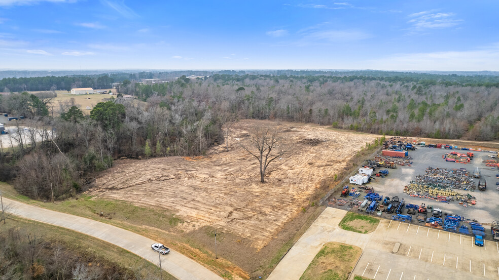 630 Marvin A Smith Rd, Kilgore, TX for sale - Aerial - Image 2 of 3