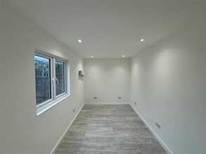 1 London Rd, Teynham to rent Interior Photo- Image 1 of 2