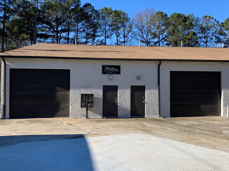 2121 Hewatt Rd, Snellville, GA for rent - Building Photo - Image 1 of 7