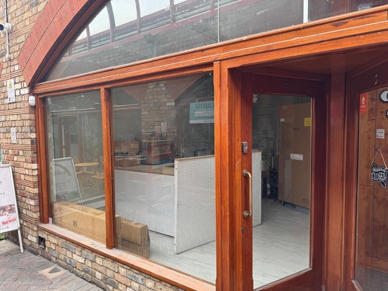 180-182 George Ln, London to rent - Building Photo - Image 2 of 3