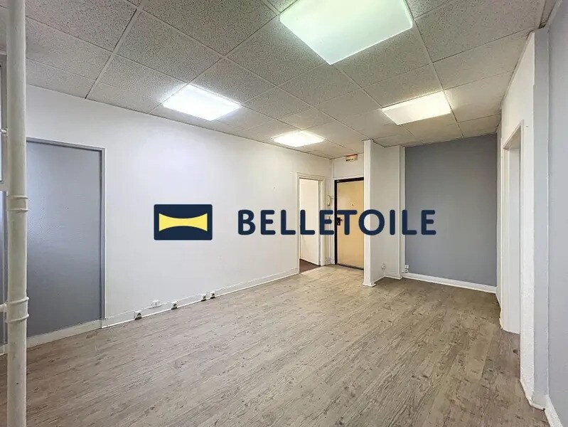 Vente Bureaux 200 m² - Photo 1