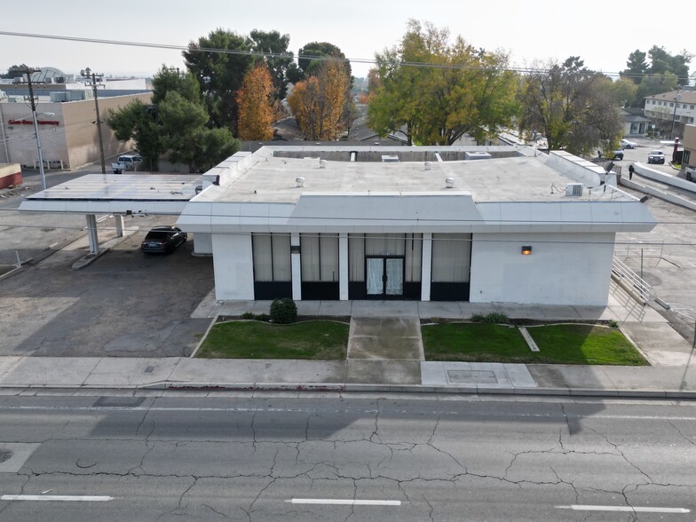 2001 Columbus St, Bakersfield, CA for sale - Primary Photo - Image 1 of 4