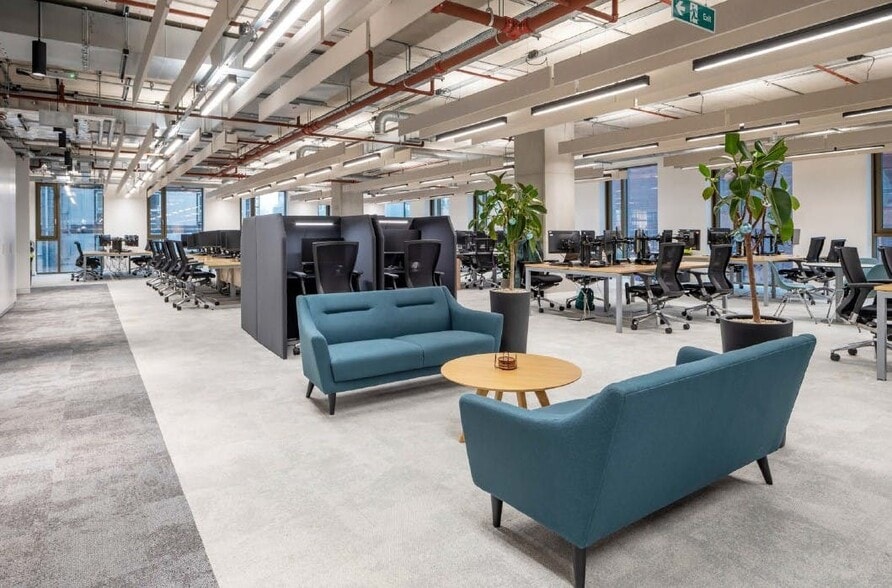 1 Edcity, London to rent - Interior Photo - Image 3 of 4