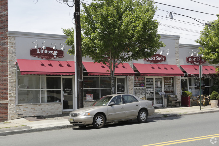 9-11 Ridge Rd, Lyndhurst, NJ for sale - Primary Photo - Image 1 of 1