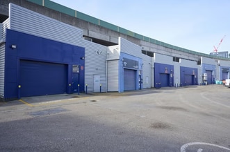 Linford St, London to rent Building Photo- Image 2 of 2