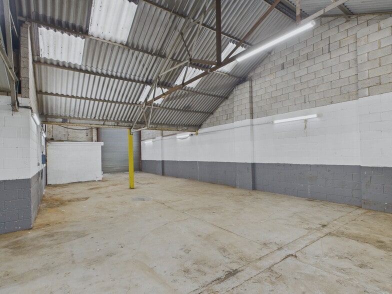 River Ln, Chester to rent - Interior Photo - Image 3 of 6