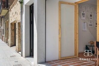 Office / Retail in Barcelona, Barcelona to rent Interior Photo- Image 1 of 11