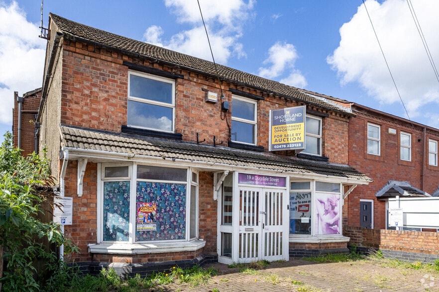 19 Dugdale St, Nuneaton to rent - Primary Photo - Image 1 of 2
