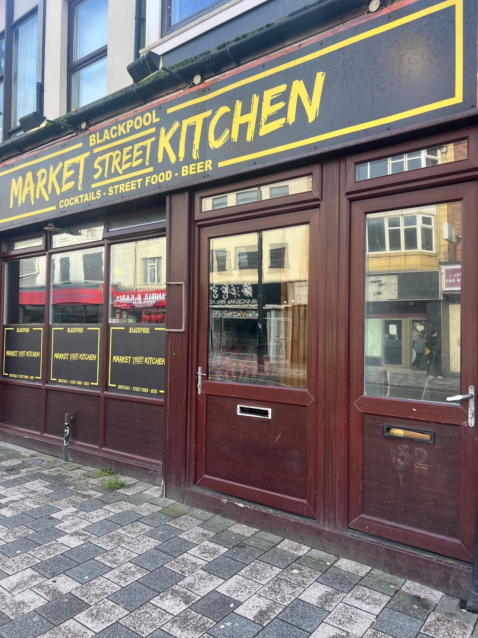 54 Talbot Rd, Blackpool to rent Building Photo- Image 1 of 11