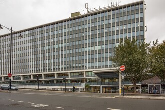 68-70 London Rd, Twickenham for rent Building Photo- Image 1 of 7