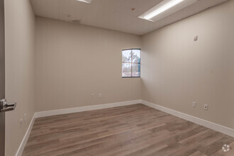 23328 Olive Wood Plaza Dr, Moreno Valley, CA for rent Interior Photo- Image 2 of 4