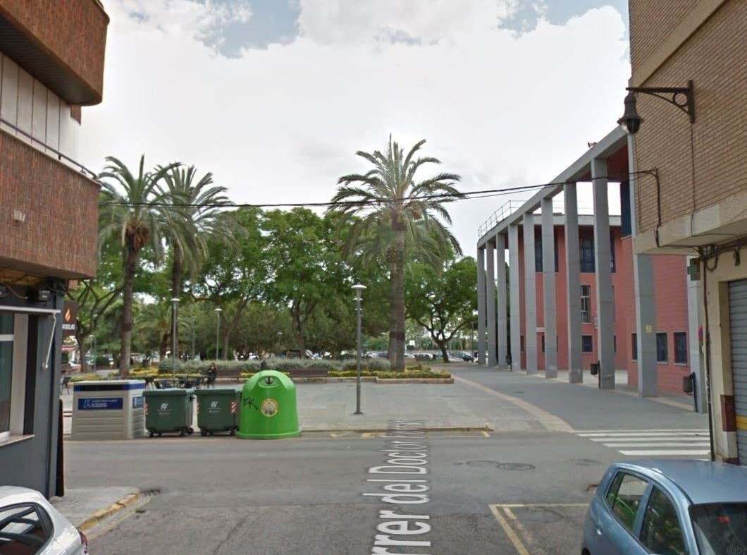 Retail in Xirivella, Valencia to rent Building Photo- Image 1 of 6