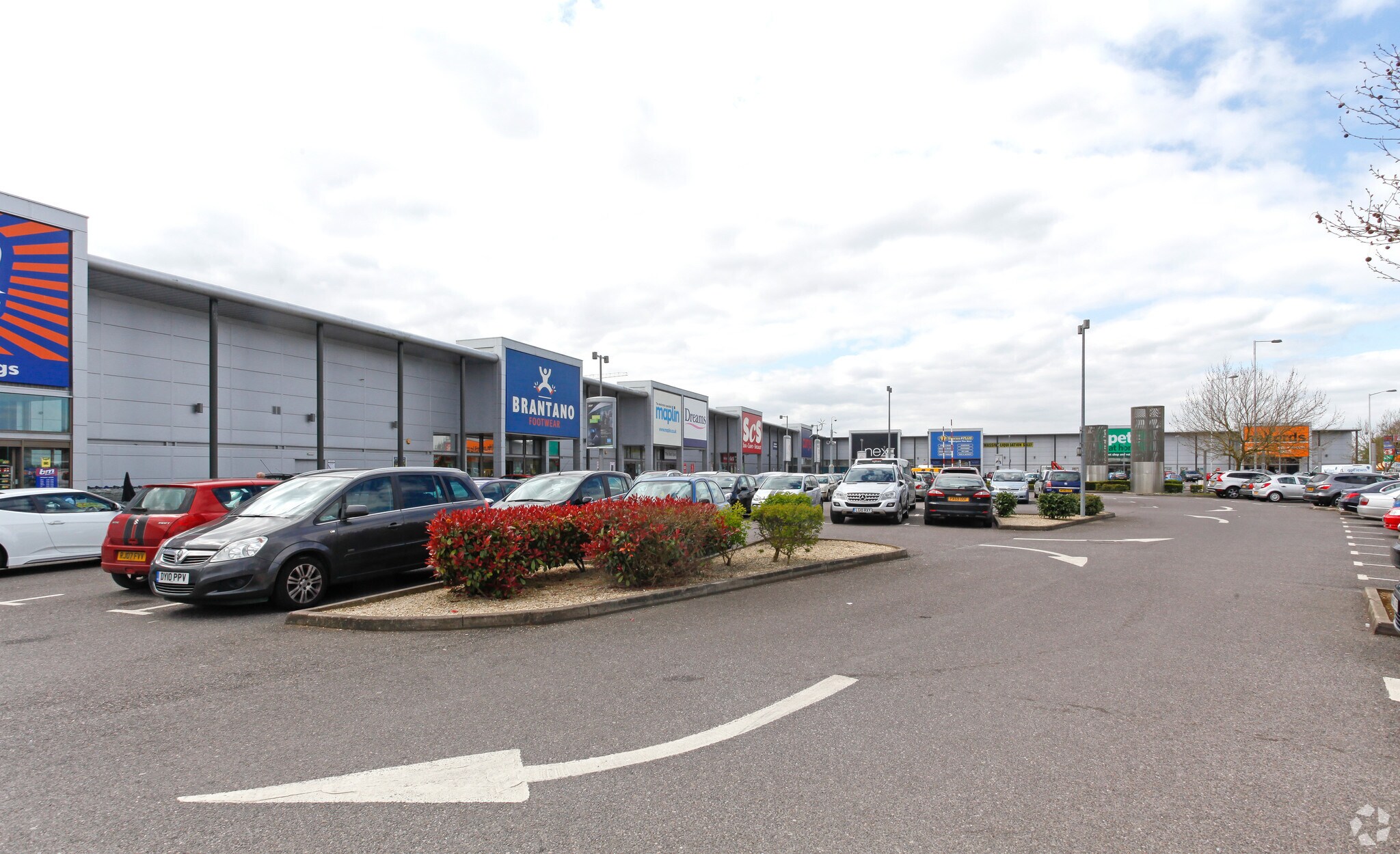 Rose Kiln Ln, Reading for sale Primary Photo- Image 1 of 1