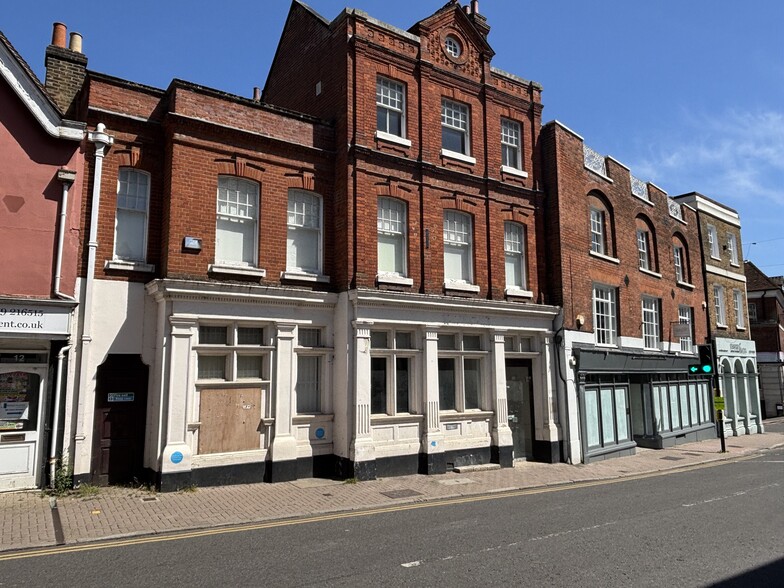 North St, Bishop's Stortford to rent - Building Photo - Image 2 of 13