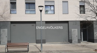 Retail in Barberà del Vallès, Barcelona to rent Interior Photo- Image 2 of 4