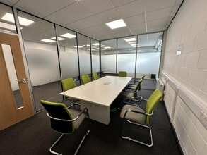 Challenge Way, Blackburn to rent Interior Photo- Image 2 of 3