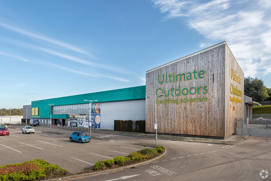 The Boulevard, Brierley Hill for sale - Building Photo - Image 1 of 1